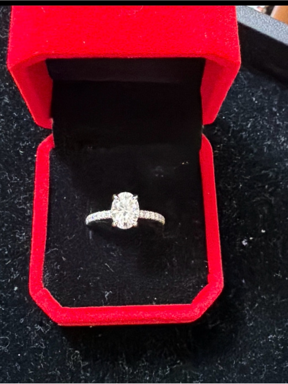 925 Silver 2 Karat Lab-created Oval-Cut Solitaire Engagement Ring, size 7, NIB